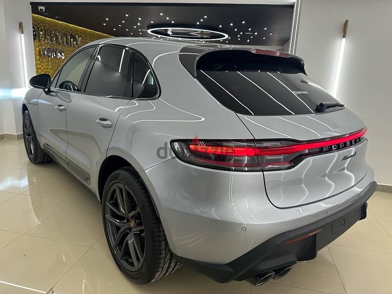 Porsche Macan T  wakil 2024 3