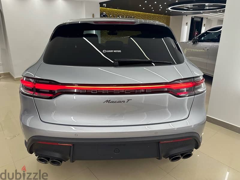 Porsche Macan T  wakil 2024 4