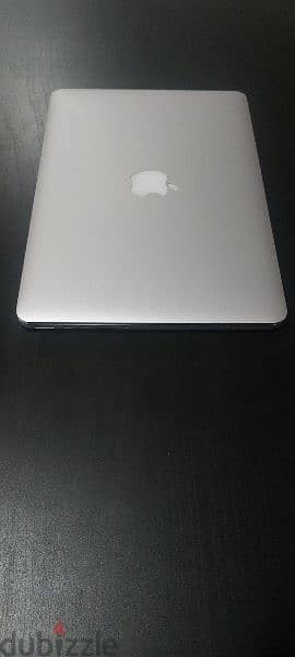 بحاله ممتازه 
MacBook Pro 2013
Core i5 
رام 16 جيجا  الشاحن الأصلي 5