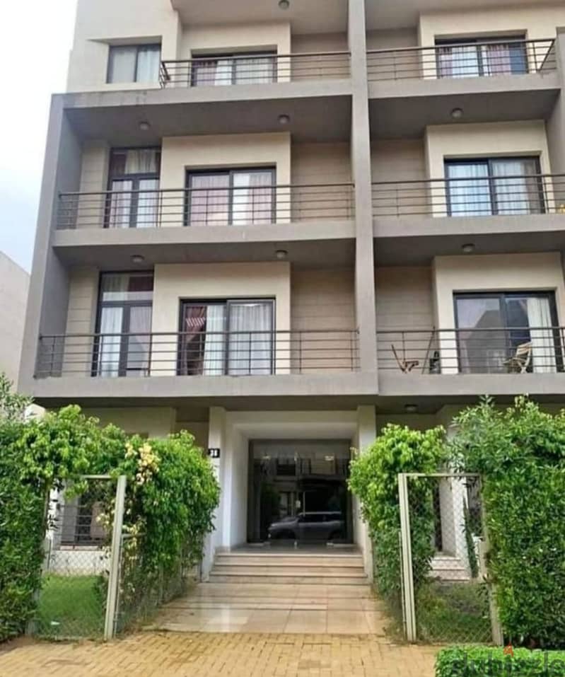 Apartment with garden for sale in Fifth Settlement, Fifth Square Compound ready to move 1