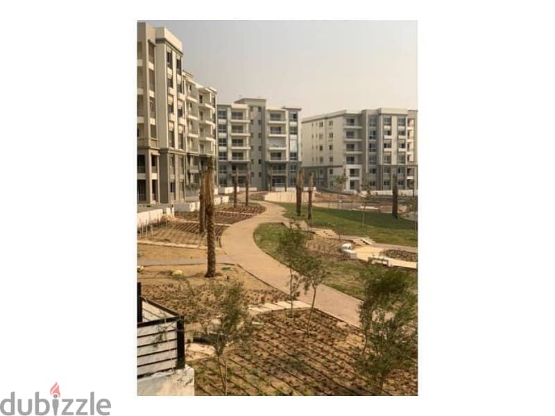 Apartment for sale in installments with the largest direct view on the landscape including maintenance 1