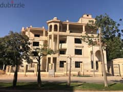Villa for sale, 700 sqm, ready to move in West Golf