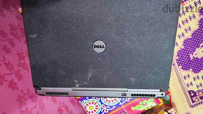 laptop Dell 7710 3