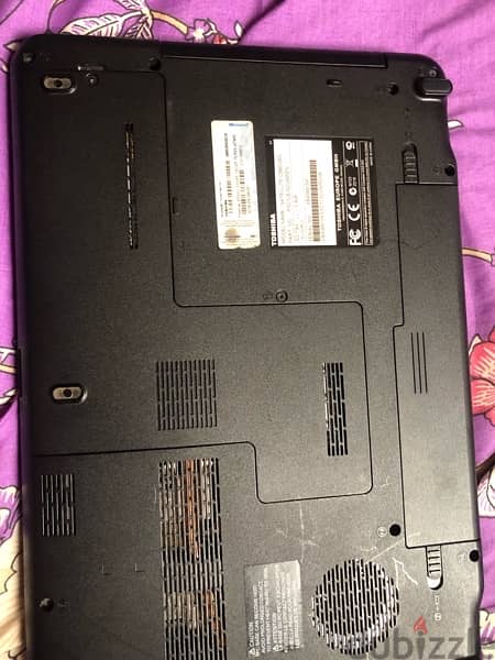 Toshiba laptop AC31928 1