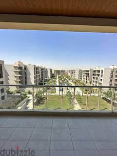 Apartment for sale ready to move in golden square new cairo شقه استلام فوري بجولدن اسكوير بالتجمع مساحه كبيره