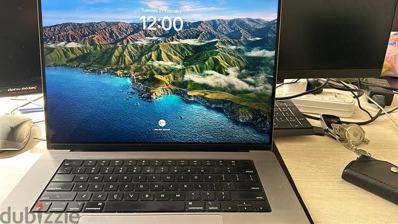 Macbook M1 pro 2021  ( 16 Gb ram ) 2