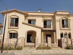 For sale in installments a twin house villa with the lowest total on the stream view