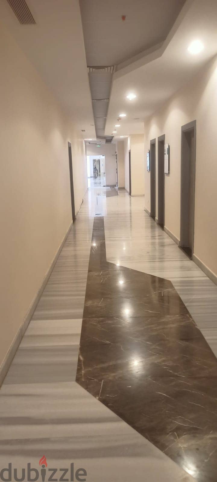 Clinic for sale, super luxury, in a medical mall in Nasr City, Abu Dawoud Al-Dhaheri Street, immediate receipt, installments 5