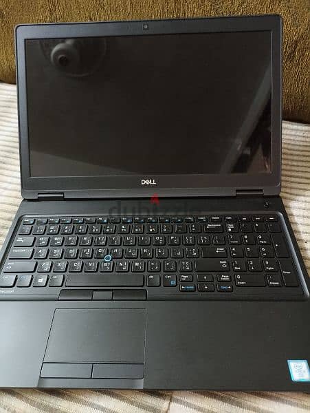 Dell precision 3520 1