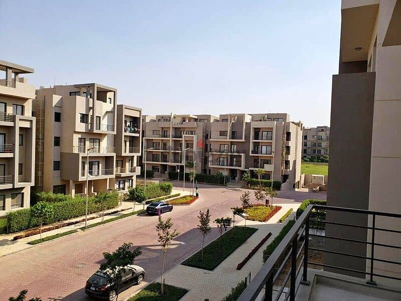 Invest or live in a fully finished garden apartment with air conditioners and immediate receipt in Fifth Square, Fifth Settlement. 8