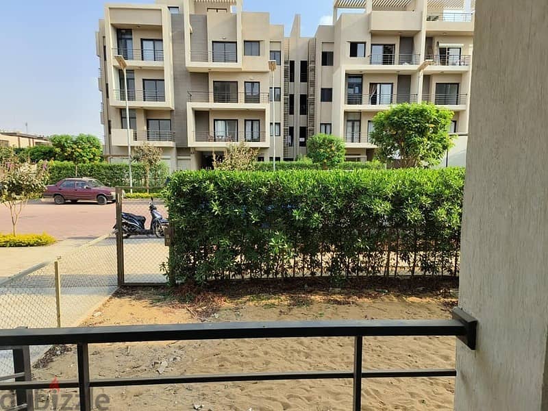 At the best price, a fully finished garden apartment with air conditioners and immediate receipt in Fifth Square, Fifth Settlement. 1