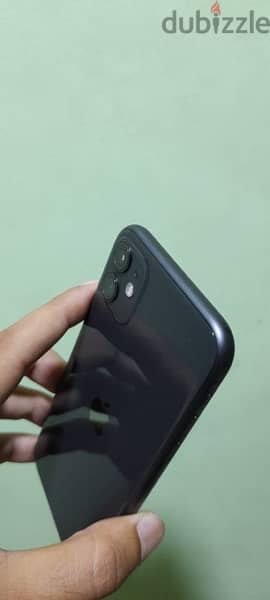 iPhone 11 128g حالتة كويسة جدا بدون اي خدش 2