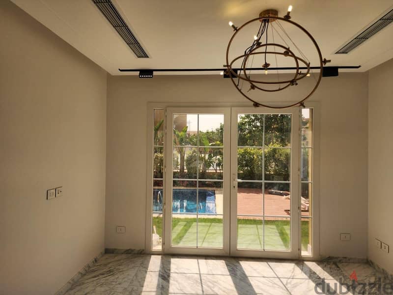 فيلا للبيع بسعر مميز في كمبوند سراي جاهزة للمعاينة | S villa For Sale Prime Location in Sarai New Cairo 1