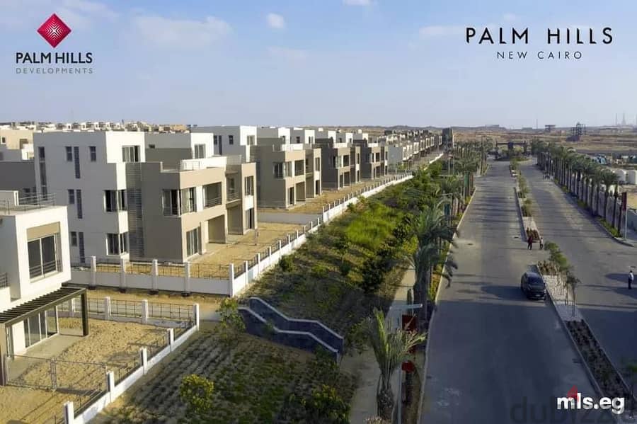 twin house Resale in palm hills new cairo view land Scape Ready to move 6