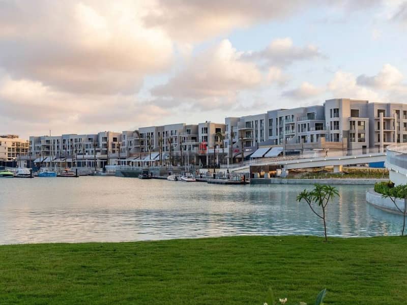 6 BRs Standalone Directly On Lagoon in Marassi Under Market Price North Coast 9