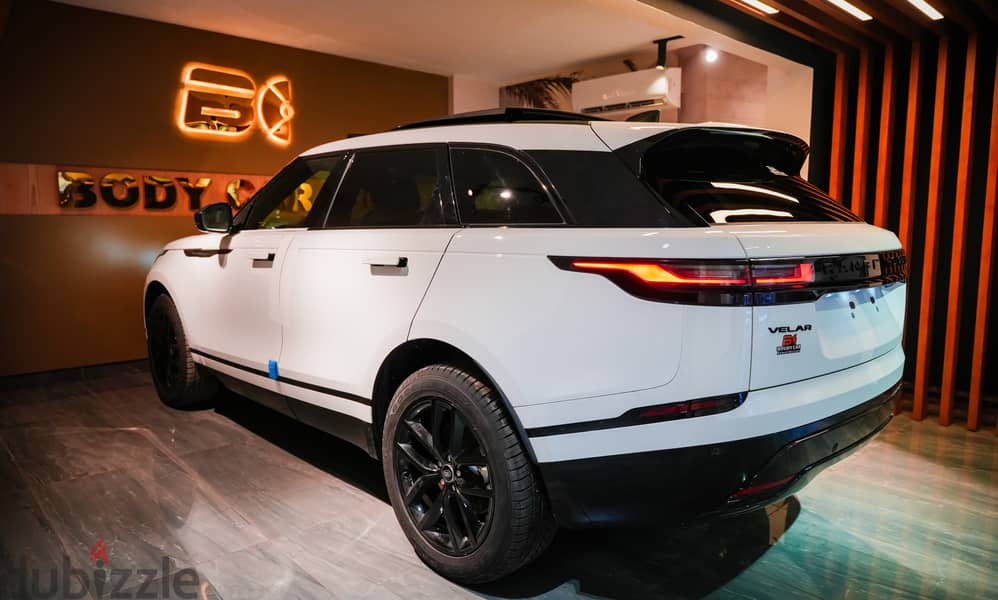 رانج روفر Range Rover Velar 2024 4