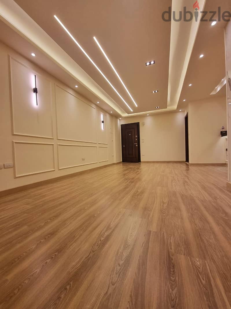 Apartment for sale in Madinaty Nashtibat, extra super luxury, next to services 4