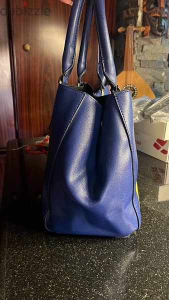 handbag tote bag crossbody bag شنطة يد حريمي شنطة كروس 3