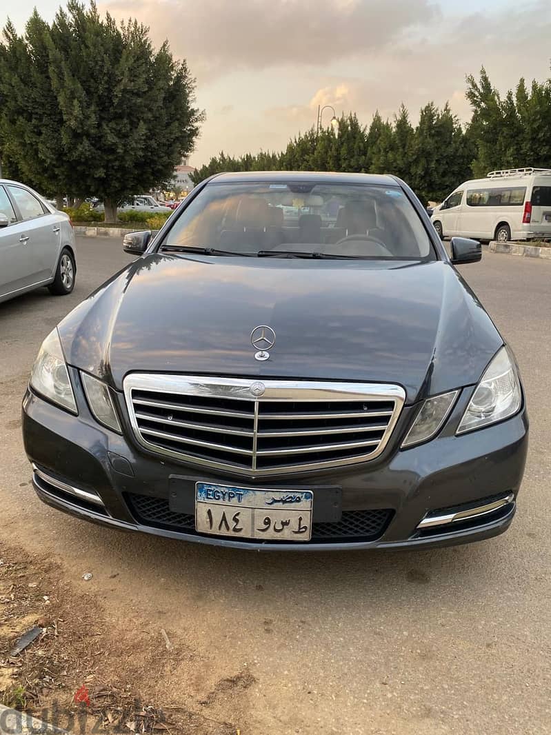 Mercedes-Benz E200 2013 4