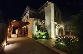 Villa for rent in Mivida Compound, excellent location, close to the club - next to the American University