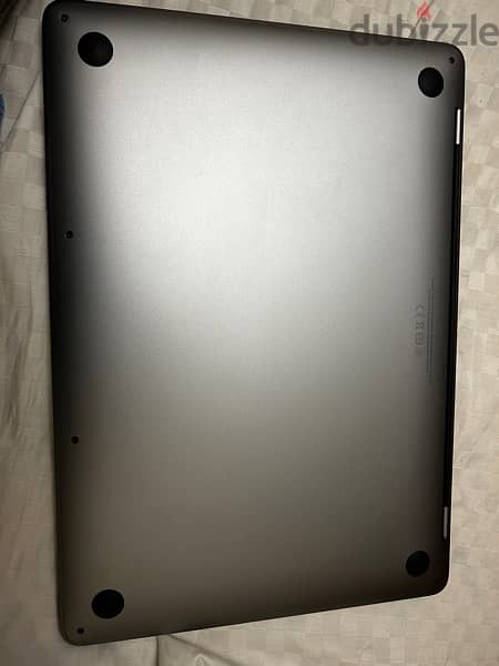 MacBook Pro M2 battery 100% 3