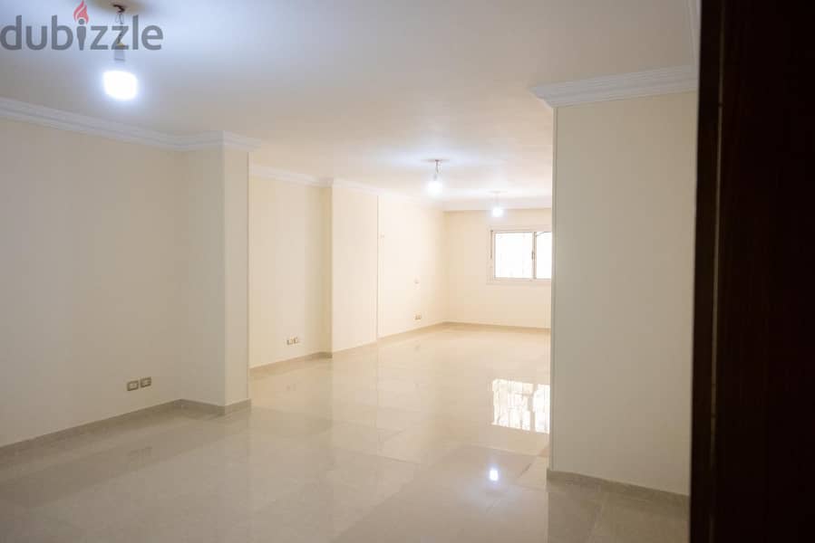 Luxury apartment, 210 m² for sale in Zahraa El Maadi (Seventh Sector) 1
