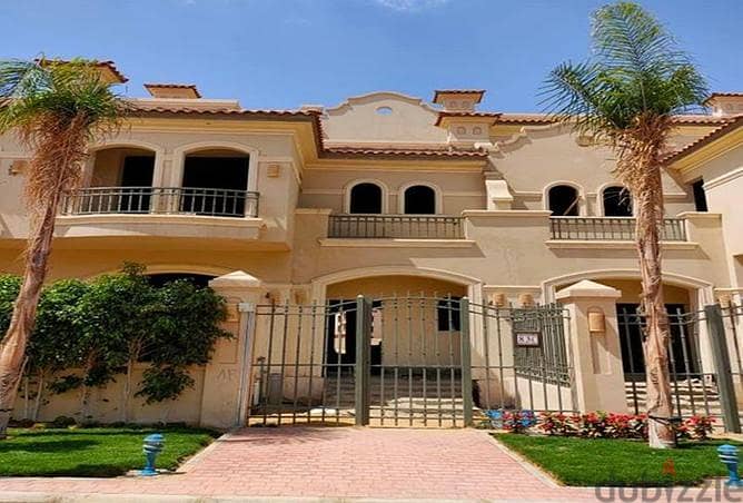 Ready to move Town villa for sale in El Sherouk La Vista Patio 5 East with installments 208m  باتيو 5 لافيستا الشروق 10