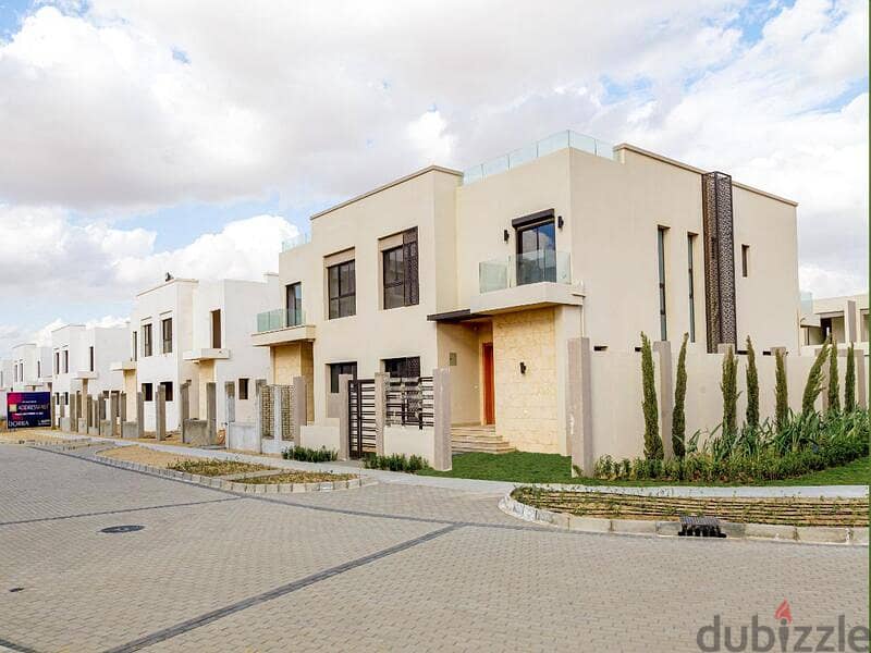 شقه ارضي بجاردن للبيع بدفع مقدم واقساط متساوية في ادريس ايست | Address East 11