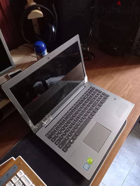 lenovo ideapad  520-15IKD 8