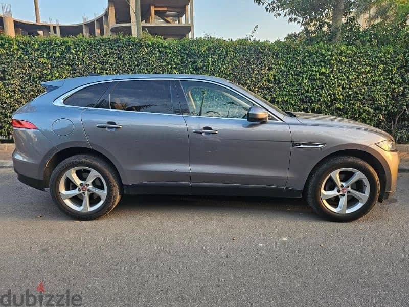 Jaguar F-Pace 2020 0