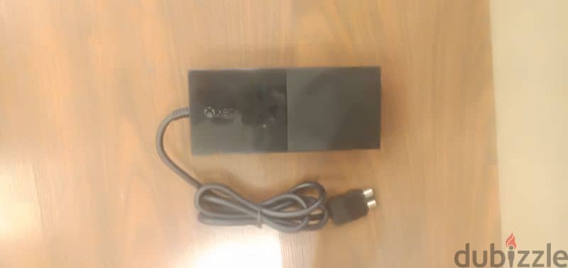 power supply to Xbox one 3