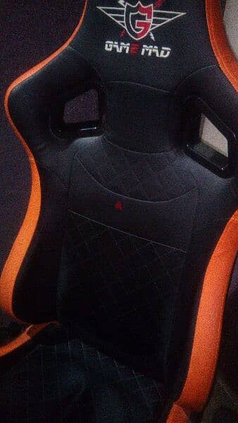 كرسي جيمينج أسود في برتقالي/GAME MAD CHAIR BLACK * ORANGE 2