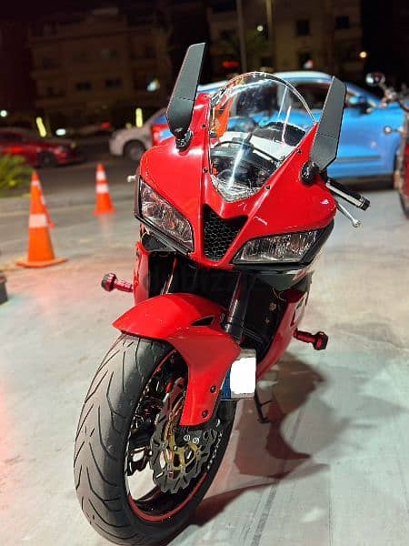 بسم الله ماشاءالله 
للبيع
موديل 600RR 2007 7