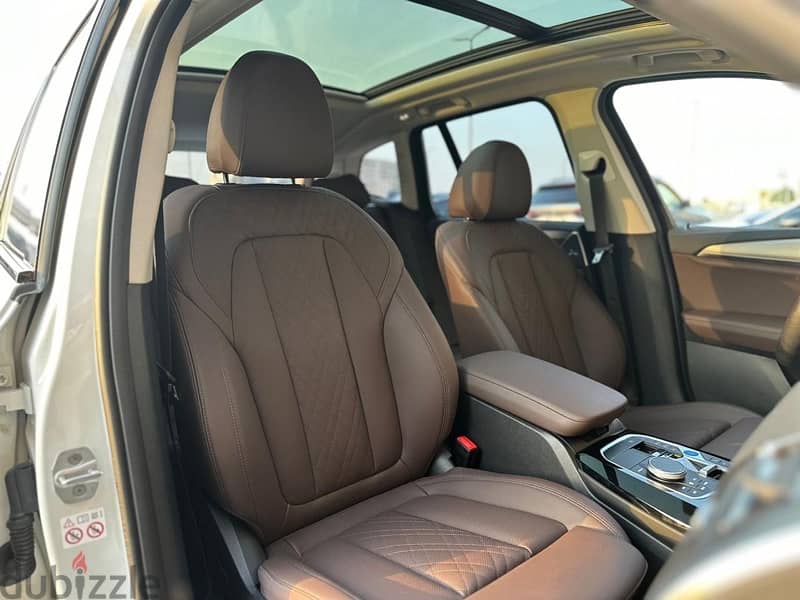 BMW iX3 2024 M. sport full electric wite x brown 12