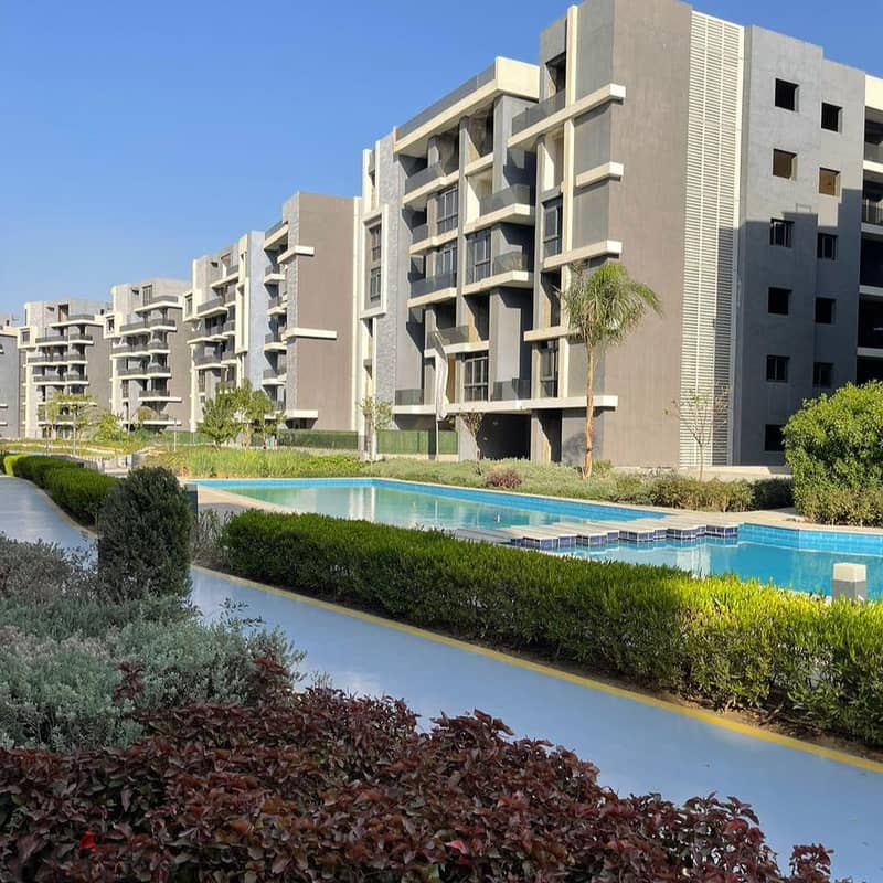 شقة 140م للبيع استلام فوري و جاهزة للسكن في 6 اكتوبر فيو اهرامات صن كابيتالApartment 140m for sale ready to move in 6October pyramids view Sun Capital 0