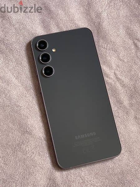 Samsung s23 FE 0