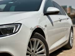 Opel Insignia 2018 0