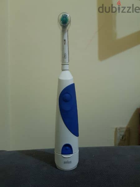 Braun Electronic Toothbrush 0