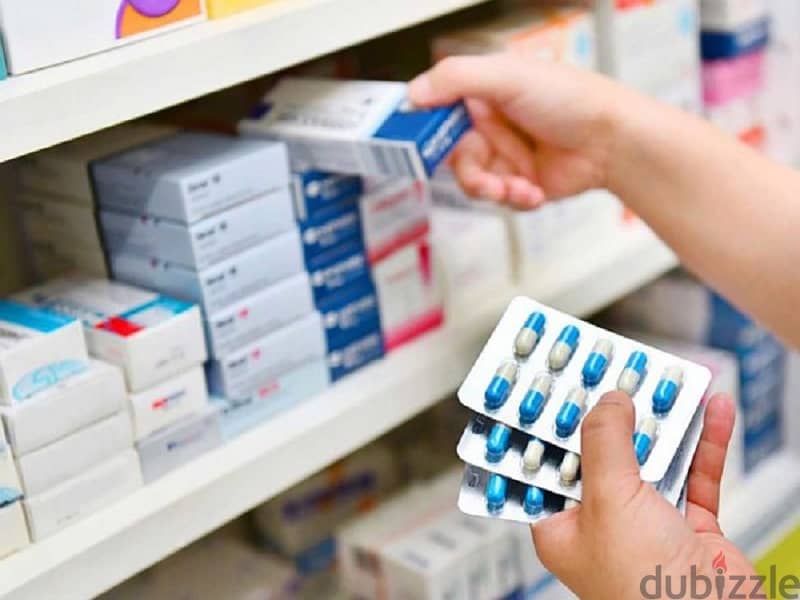 Pharmacy, ground floor, 72 meters, receipt for 24 months, clear frontage on the Dahshur link in Sheikh Zayed, at the lowest price, with a 10% down pay 3