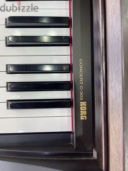 piano korg 4