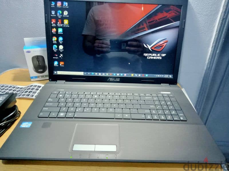 ASUS LAPTOP الجهاز وارد المانيا هارد ١ تيرا رامات ٨ 5