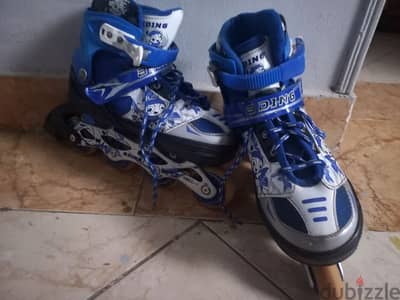 one line سكيت roller skates حاله جيدة