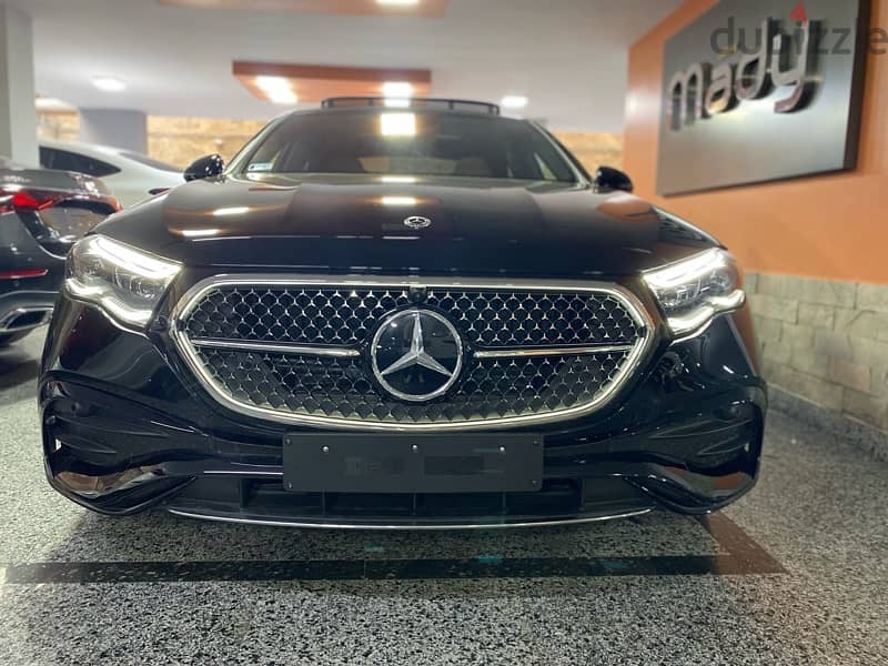 مرسيدس Mercedes E200 Fully Loaded Zero 2024 1