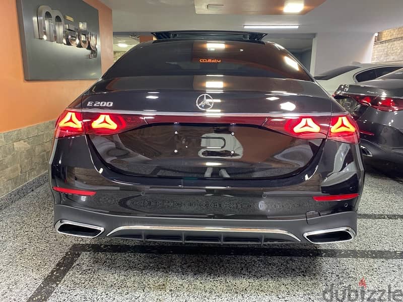 مرسيدس Mercedes E200 Fully Loaded Zero 2024 18