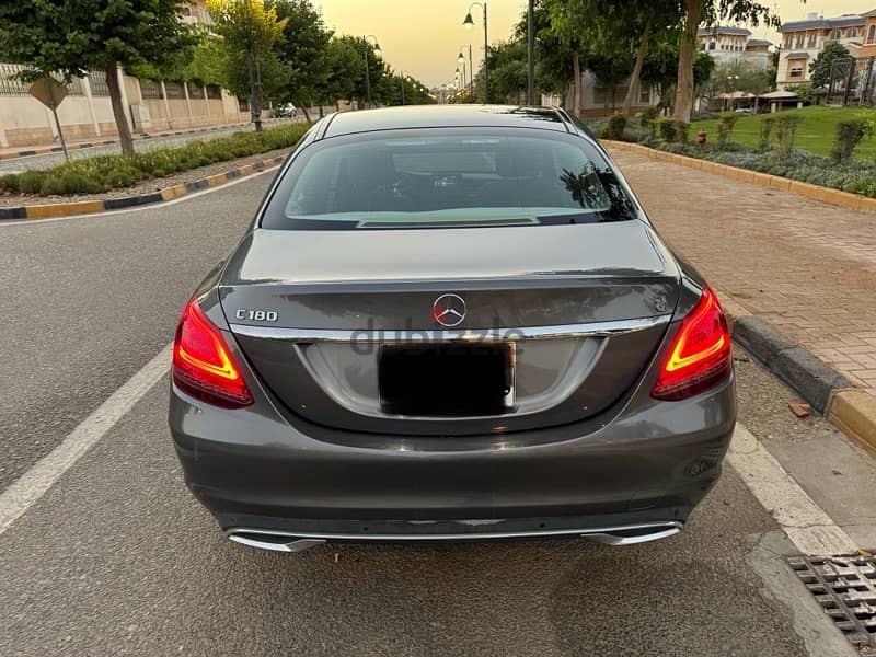 Mercedes-Benz C180 2019 2