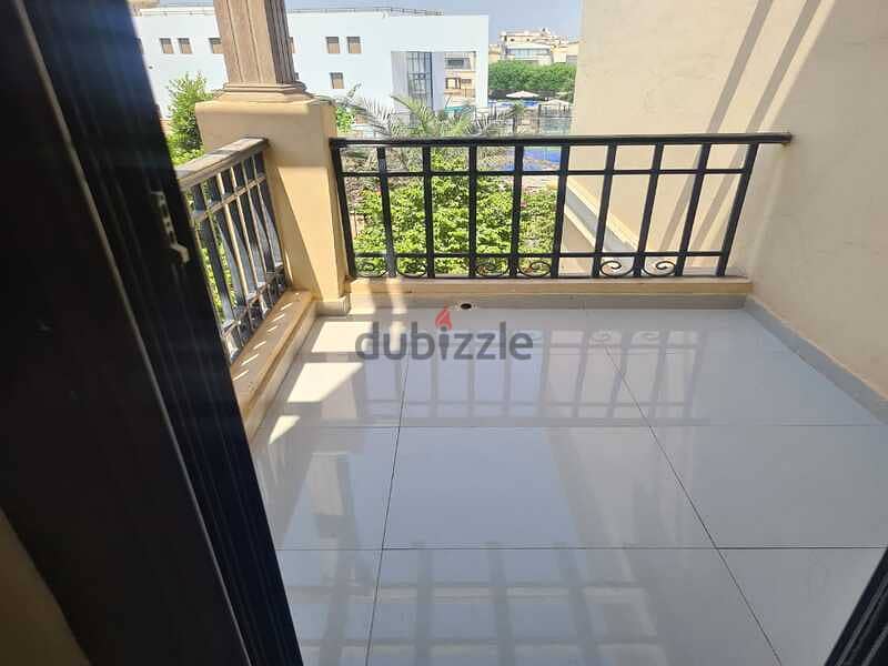 For Rent Apartment 200 M2 First Floor in Compound Sunrise 3