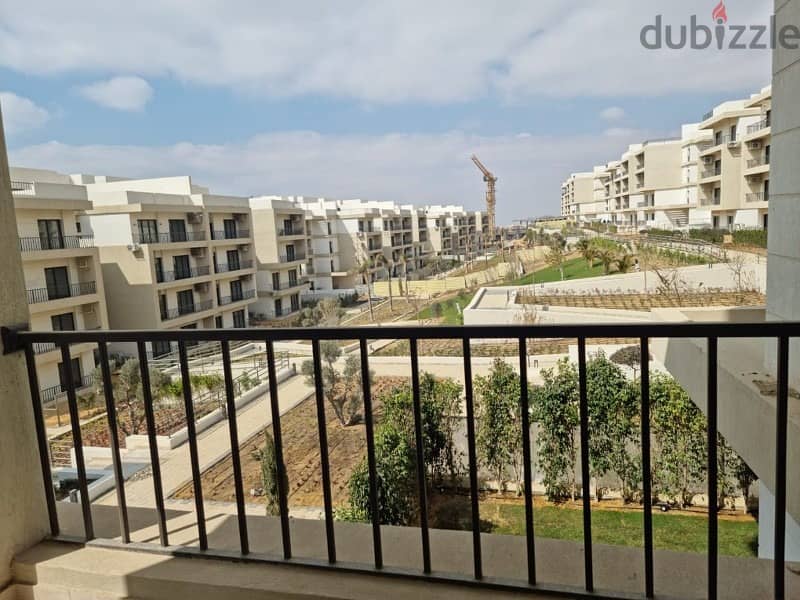 Lowest price for an  apartment 132m fulyy finished north direction open view landscape  in compound al marasem  fifth square 2