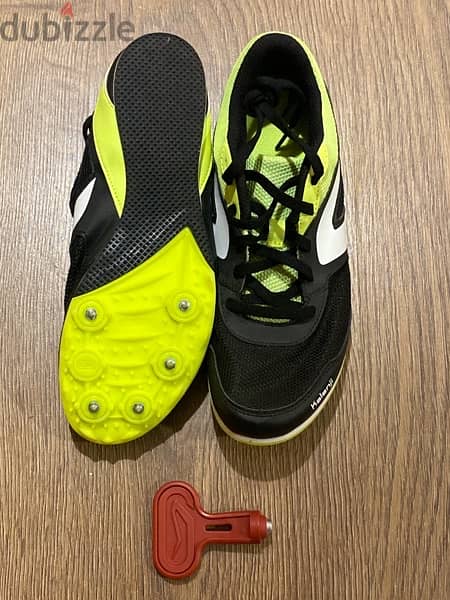 Kalenji Athletics Running Shoes with Spikes Size 39. 2