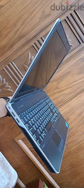 Dell Latitude E6540 4