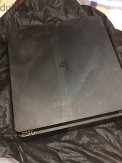 ps4 slim-بلايستيشن ٤